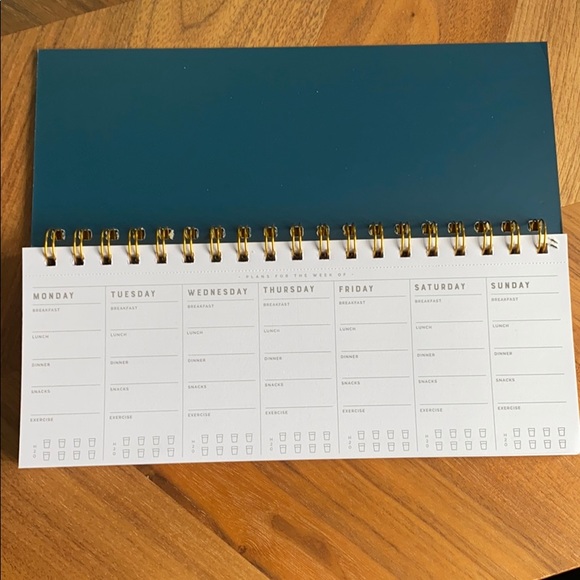 BE WELL Weekly Meal Planner! - Picture 3 of 4